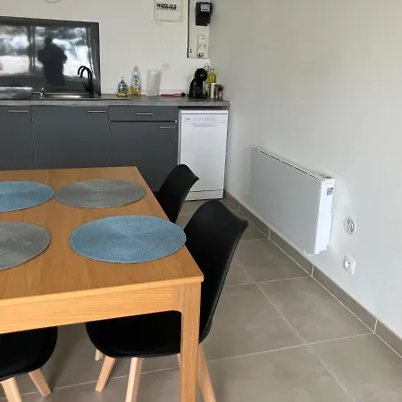 Apartment T3 Les Pieds Dans L'eau